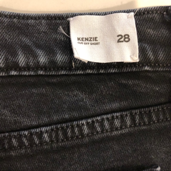 Hudson Dainty Kenzie Cut off Short - Picture 3 of 5